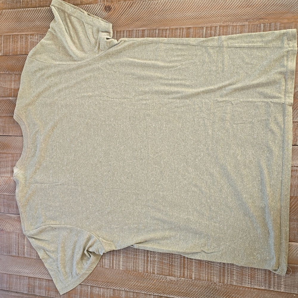 Volcom T Shirt - Picture 5 of 5